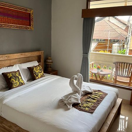 Yastra Yana Homestay Убуд Экстерьер фото